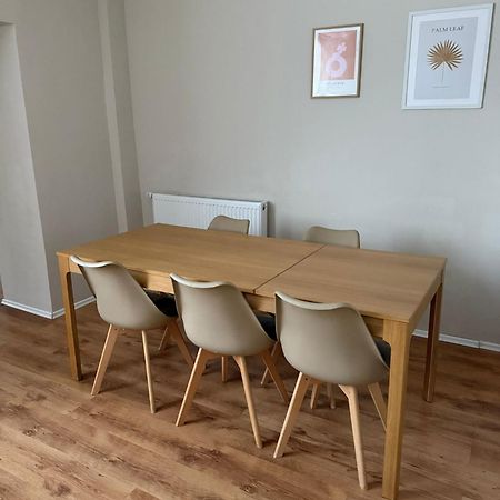 Gemuetliche 93M² Wohlfuehlflaeche Mit Ausblick Zum Weltkulturerbe! Apartamento Essen Exterior foto